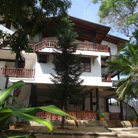 Samans Guesthouse Tangalle Bagian luar foto