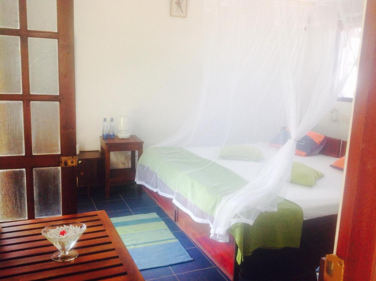 Samans Guesthouse Tangalle Bagian luar foto